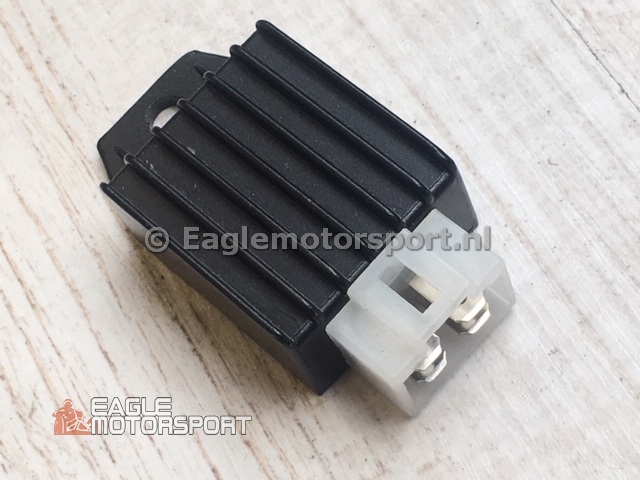 Spanningsregelaar 110cc pitbike/quad Spanningsregelaar 110cc pitbike/quad